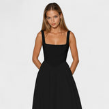 Maribel - Midi suknja s kvadratnim dekolteom