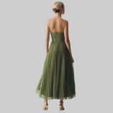 Haljina Olivia | Moderna elegancija sa otvorenim leđima