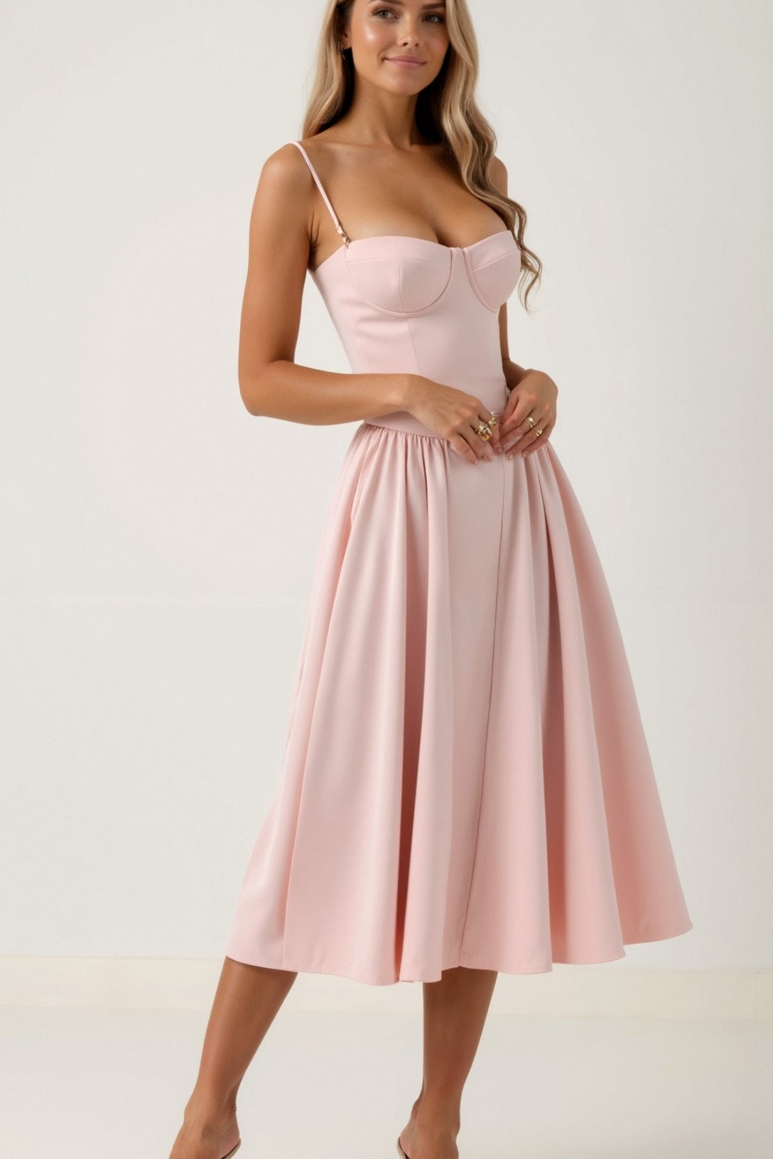 Odette Elegancia | Midi haljina s strukturiranim korsetom