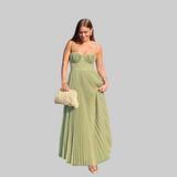 Haljina Olivia | Moderna elegancija sa otvorenim leđima