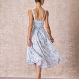 Renata | Modro midi haljina s cvjetnim uzorkom, kvadratni dekolte i naborom