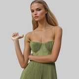 Haljina Olivia | Moderna elegancija sa otvorenim leđima