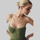 Haljina Olivia | Moderna elegancija sa otvorenim leđima