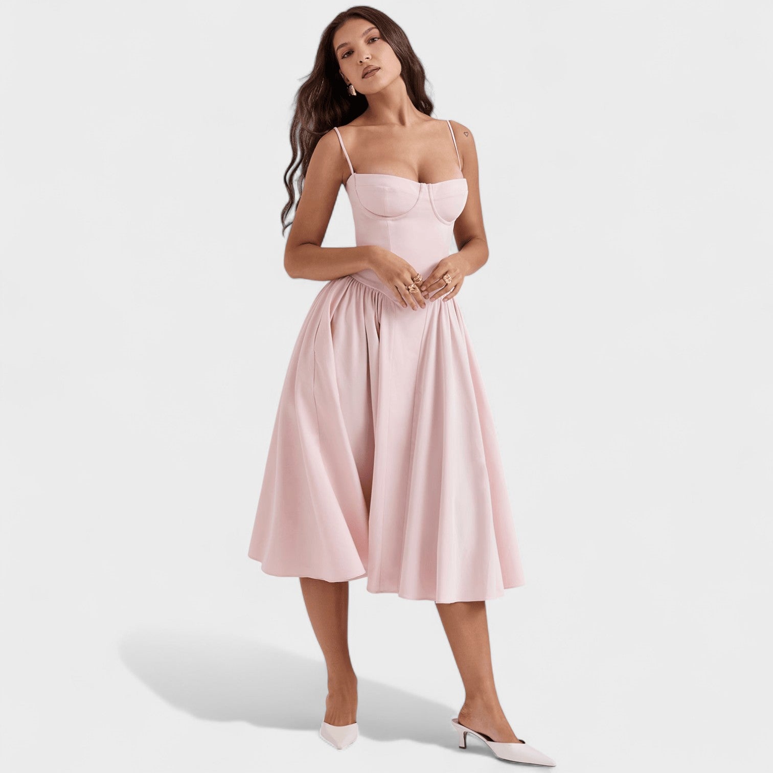 Valentina | Elektronska haljina s korzetom koja transformira vašu figuru